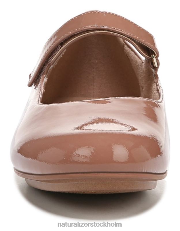 Maxwell Mary Jane platt hasselnötsläder 444DB50 lägenheter | Naturalizer kvinnor