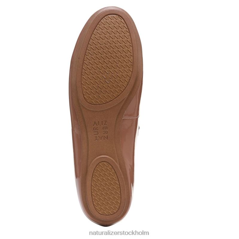 Maxwell Mary Jane platt hasselnötsläder 444DB50 lägenheter | Naturalizer kvinnor