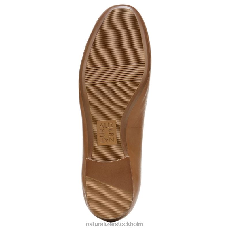 emiline l platt toffee läder 444DB599 lägenheter | Naturalizer kvinnor