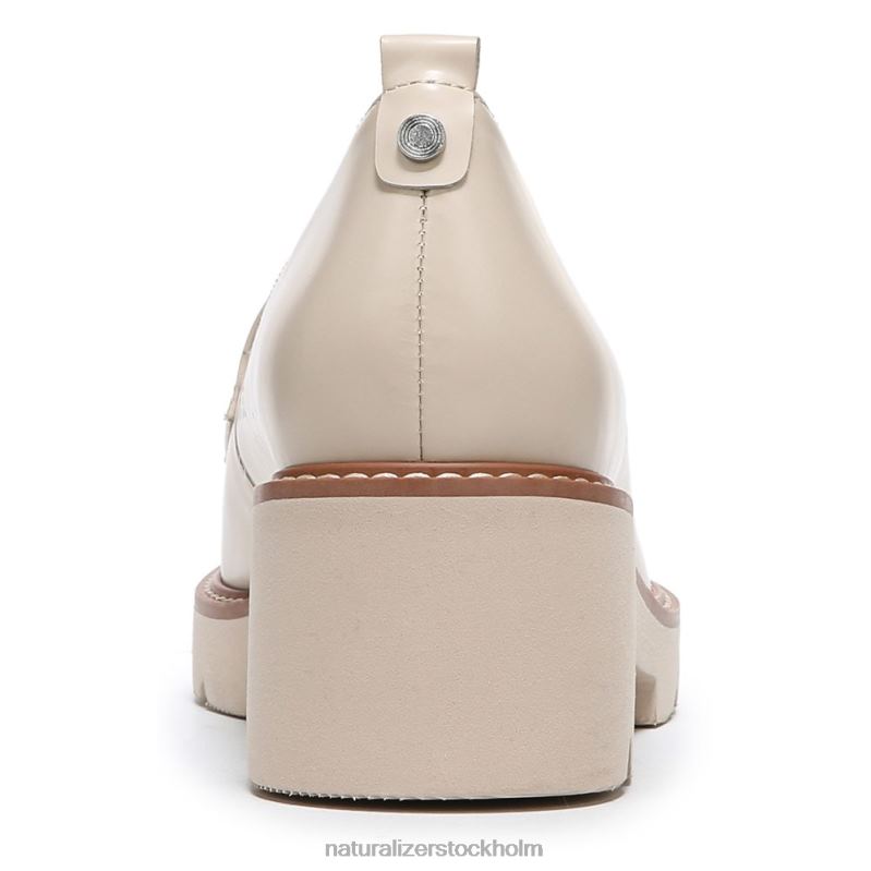 darry lug sole loafer porslinskinn läder 444DB166 loafers | Naturalizer kvinnor