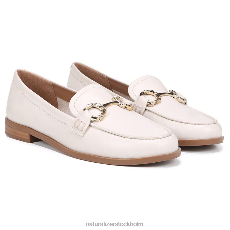 stevie loafer satin pärla beige läder 444DB261 loafers | Naturalizer kvinnor
