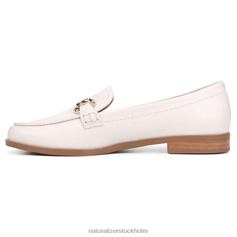 stevie loafer satin pärla beige läder 444DB261 loafers | Naturalizer kvinnor