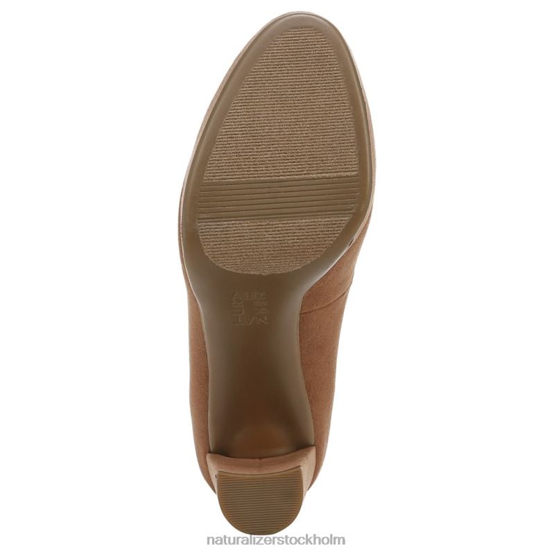 berlin pump engelskt tebrunt tyg 444DB413 pumpar | Naturalizer kvinnor