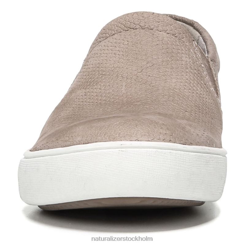 marianne slip on sneaker havregrynsläder 444DB514 sneakers | Naturalizer kvinnor