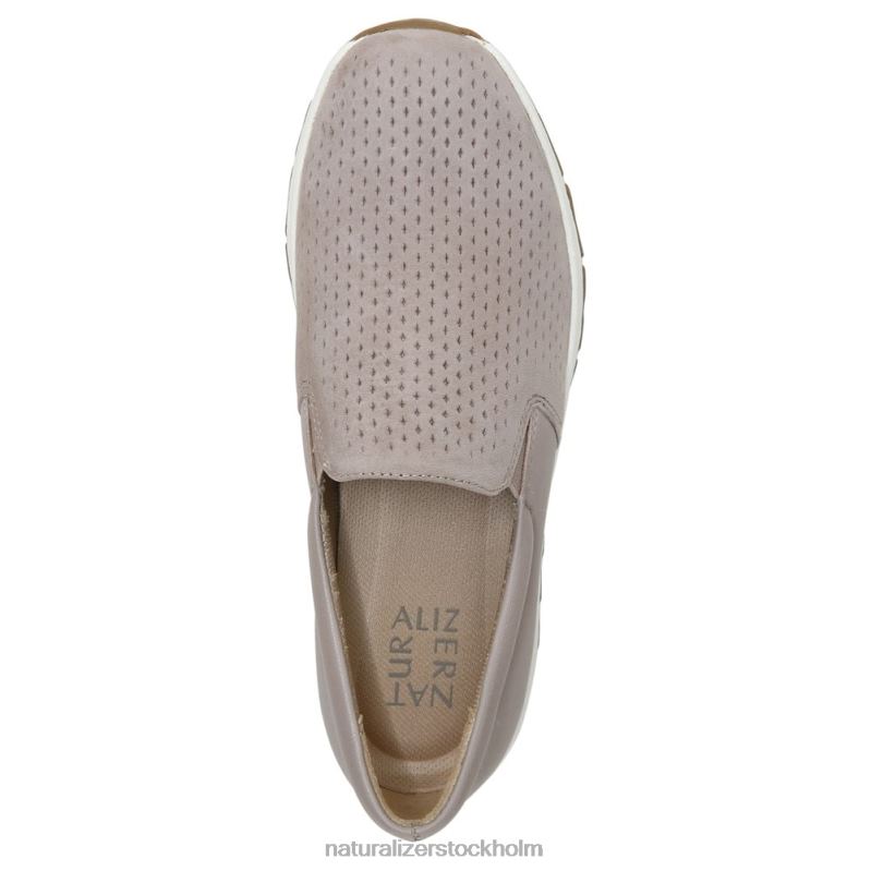selah slip on sneaker turtle dove mocka/läder 444DB351 sneakers | Naturalizer kvinnor